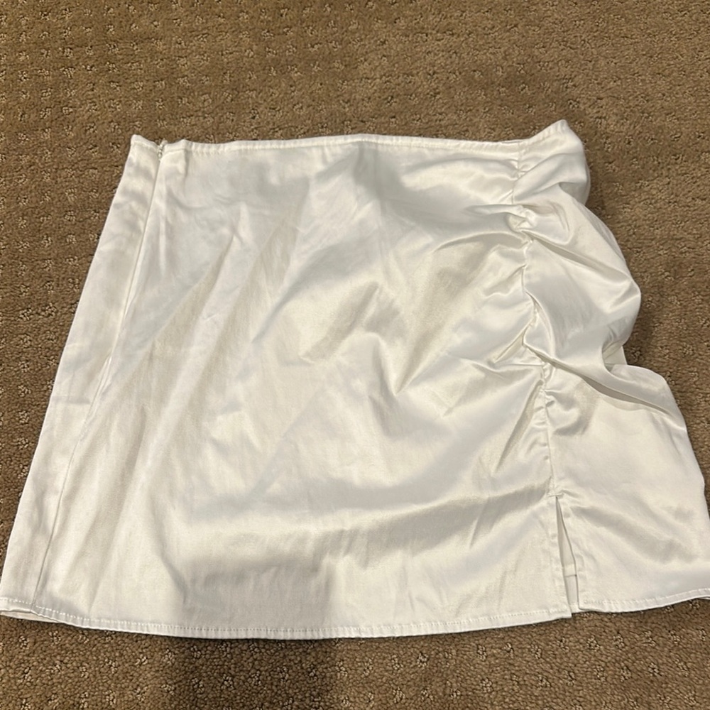 Elegant White Satin Women's Skirt
